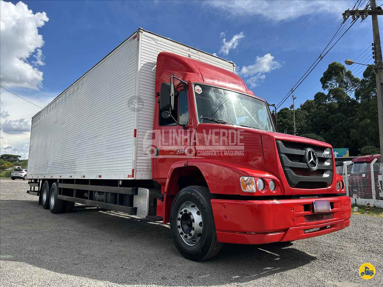 CAMINHAO MERCEDES-BENZ MB 2324 Baú Furgão Truck 6x2 Linha Verde Caminhões e Máquinas CURITIBA PARANÁ PR